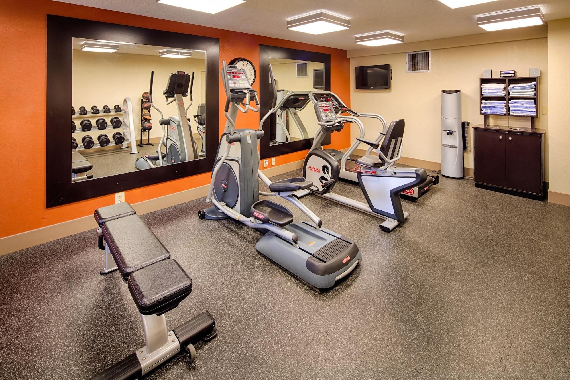 Motel 6 Fayetteville - I-95 외부 사진