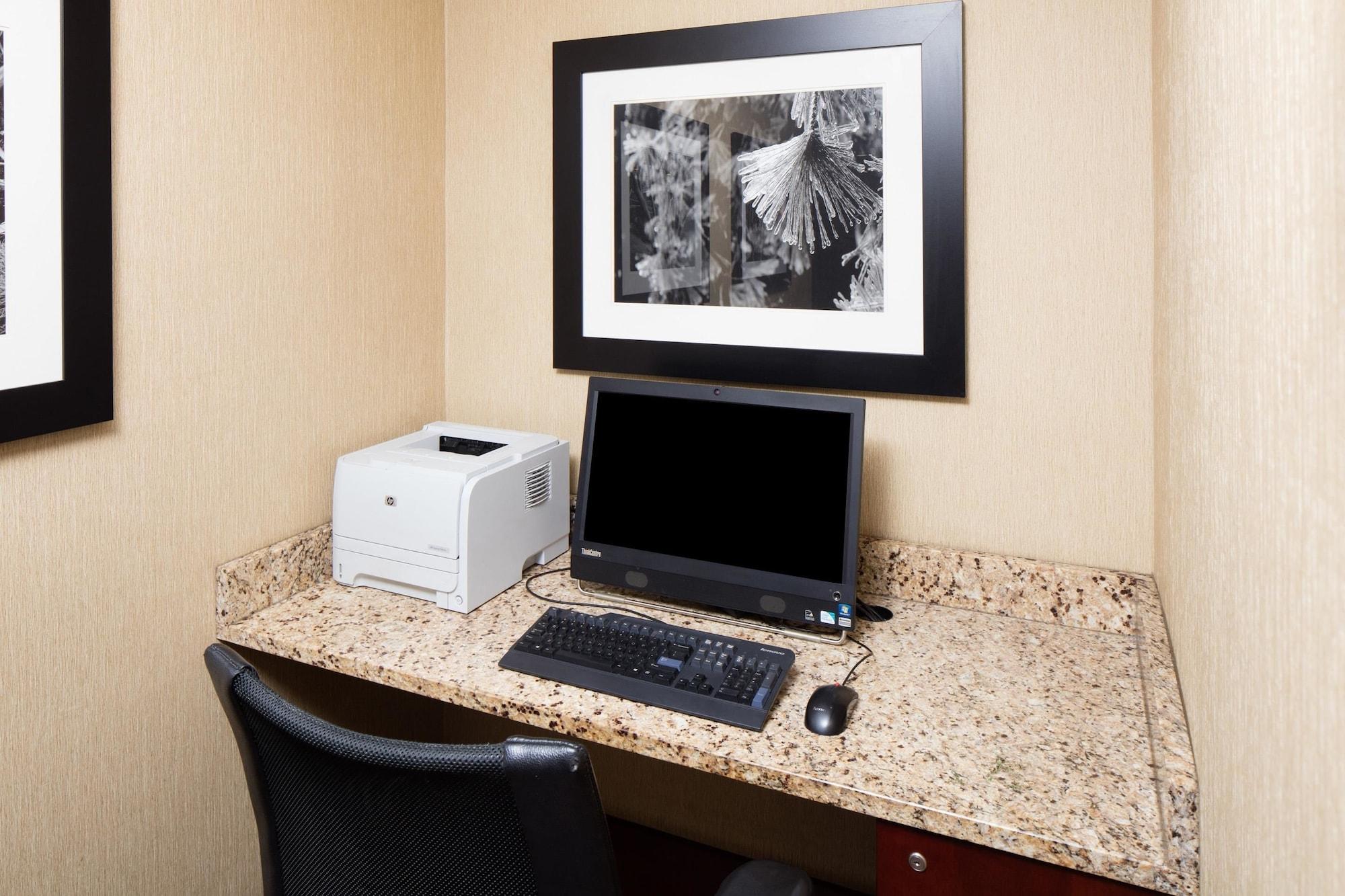 Motel 6 Fayetteville - I-95 외부 사진