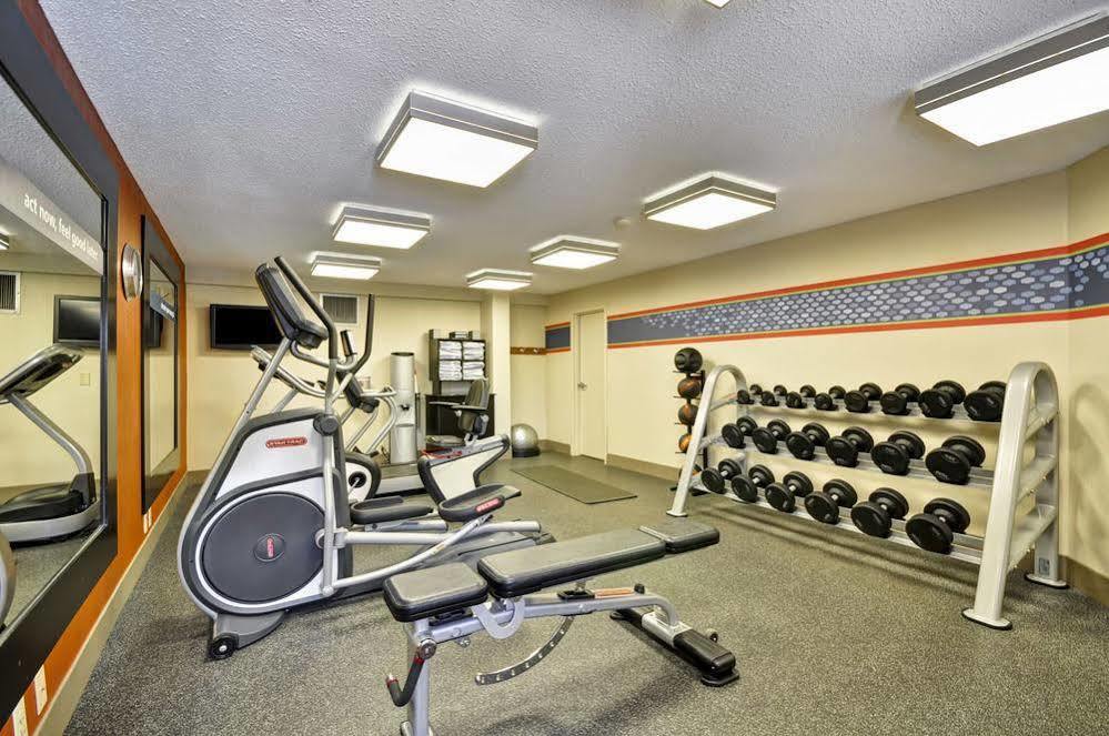 Motel 6 Fayetteville - I-95 외부 사진