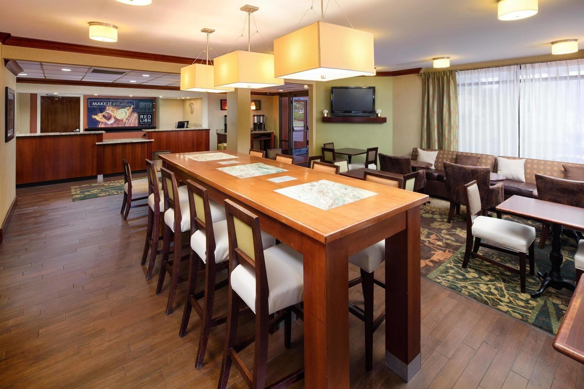 Motel 6 Fayetteville - I-95 외부 사진
